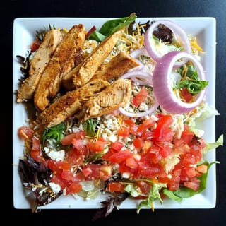Blackened Chx Salad